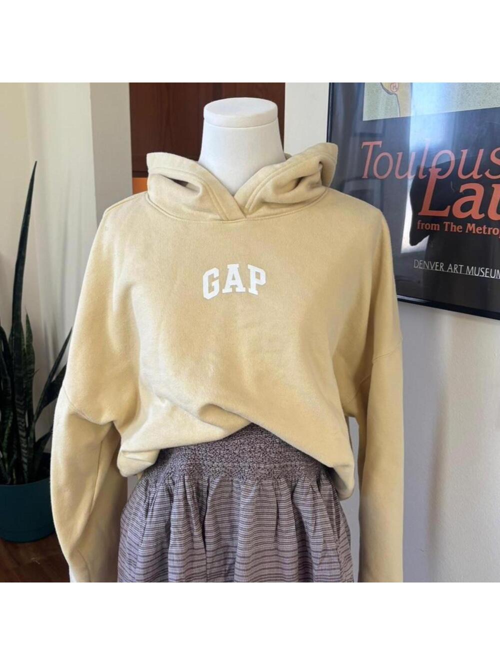 GAP Beige Hoodie Oversized Sweatshirt Minimalist Athleisure Y2K Casual Basic